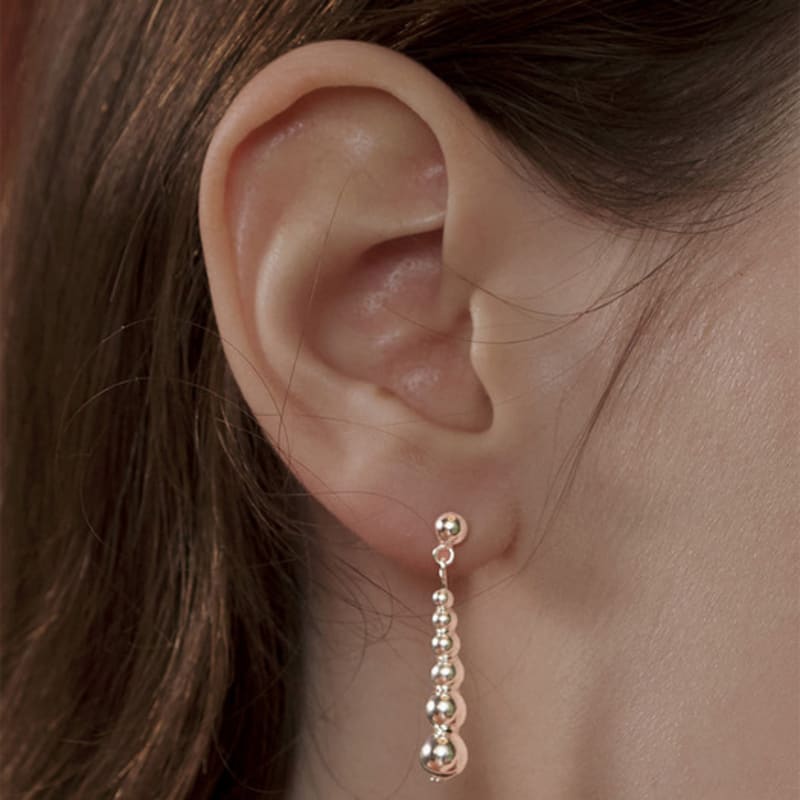 

TOU SS002 Gradation Drop Earrings NONE