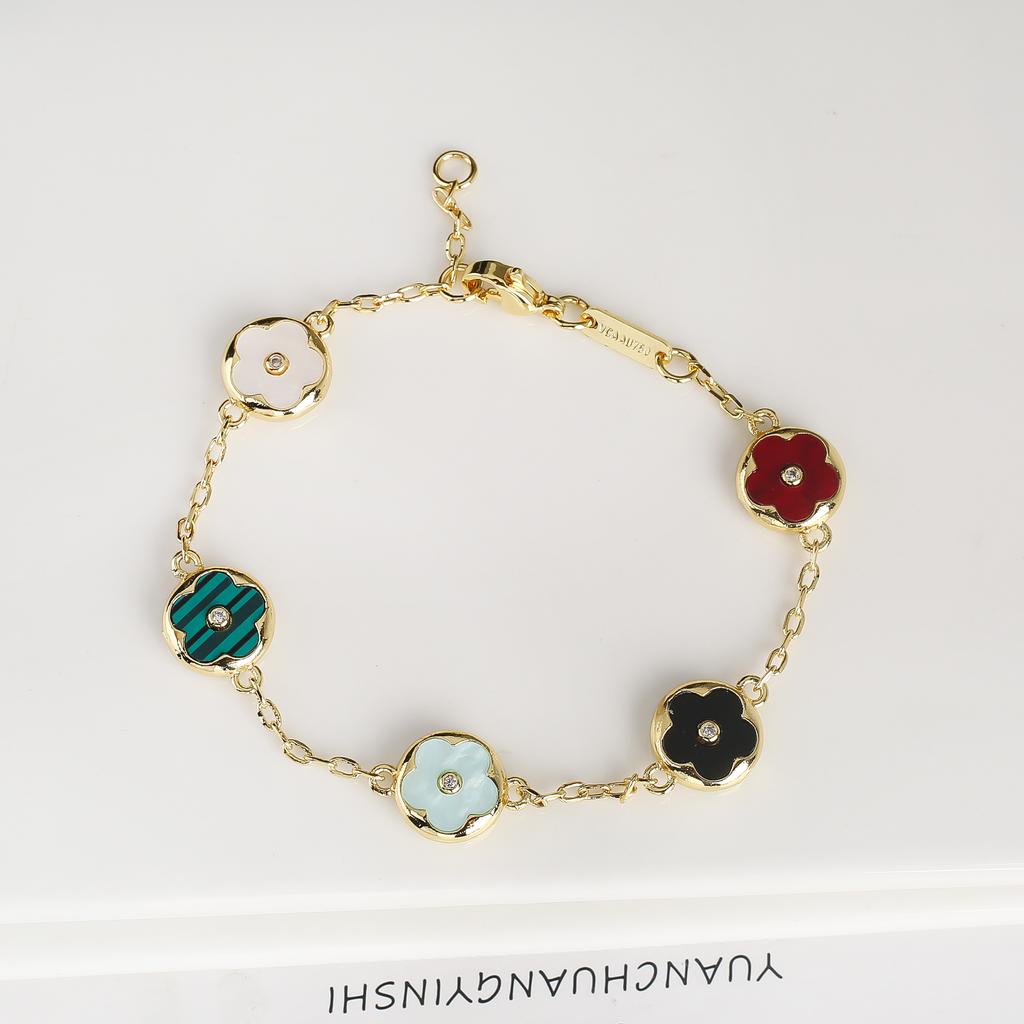 Trendy Creative Adjustable Round Five Leaf Flower Gold-Plated Bracelet Luxury for Women Daily Party Jewelry Accessories Clover