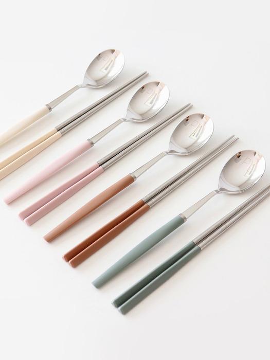 kamomekitchen [1+1] Набор столовых приборов Pastel от Kamome Kitchen, 4 цвета Brick