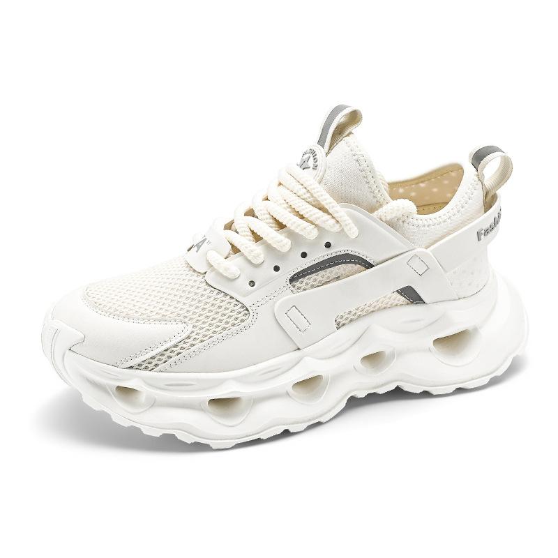 Lightweight Breathable Mesh Shoes Outdoor Lightweight Cushioning Low-top Sports Shoes Niche Dad Trendy Shoes