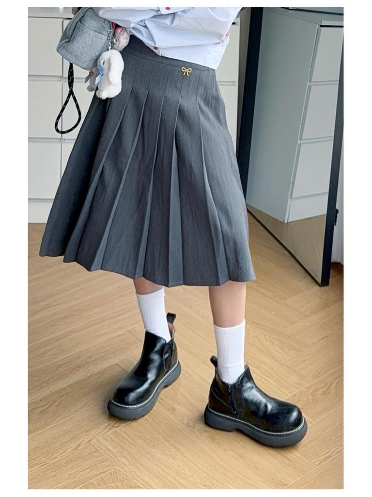2025 Girls' Mid-Length Pleated Skirt with Bow & Metal Logo - Spring & Autumn Wear