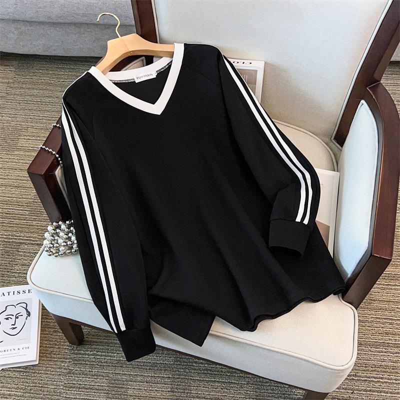 Plus Size Women's V-Neck Sweatshirt: Loose Fit, Slimming, Bust 150-160 Cm, Fits 200-350 Jin