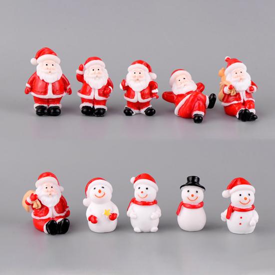 1Pc Christmas Santa Snowman Train Mini Figurine DIY Fairy Landscape Decoration