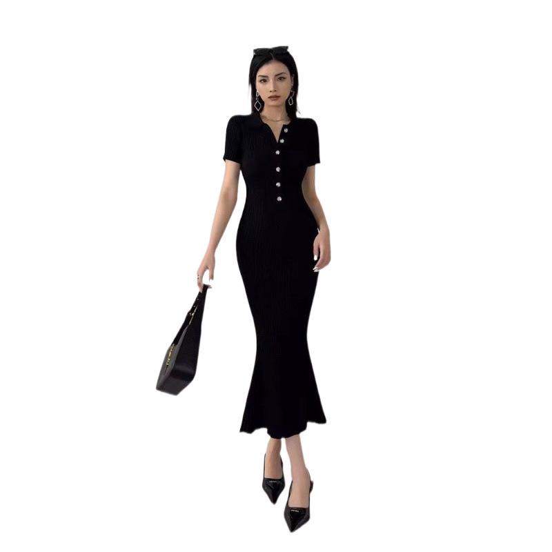 European & American Fishtail Knit Dress: Women's Summer Slim Fit Polo with Short Sleeves and Hip Wrap Skirt