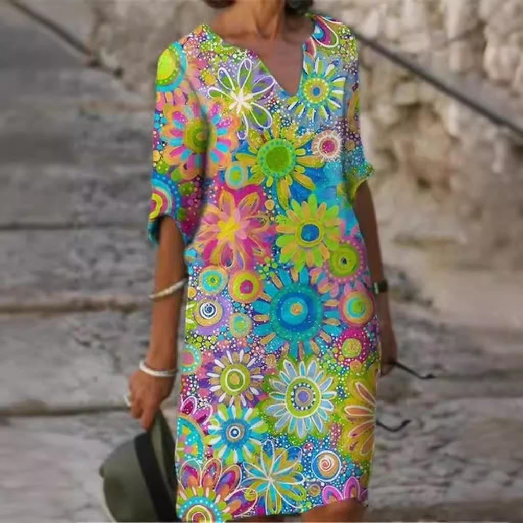 

2025 Retro Artistic V-Neck Loose-Fit Five-Sleeve Plus Size Dress S