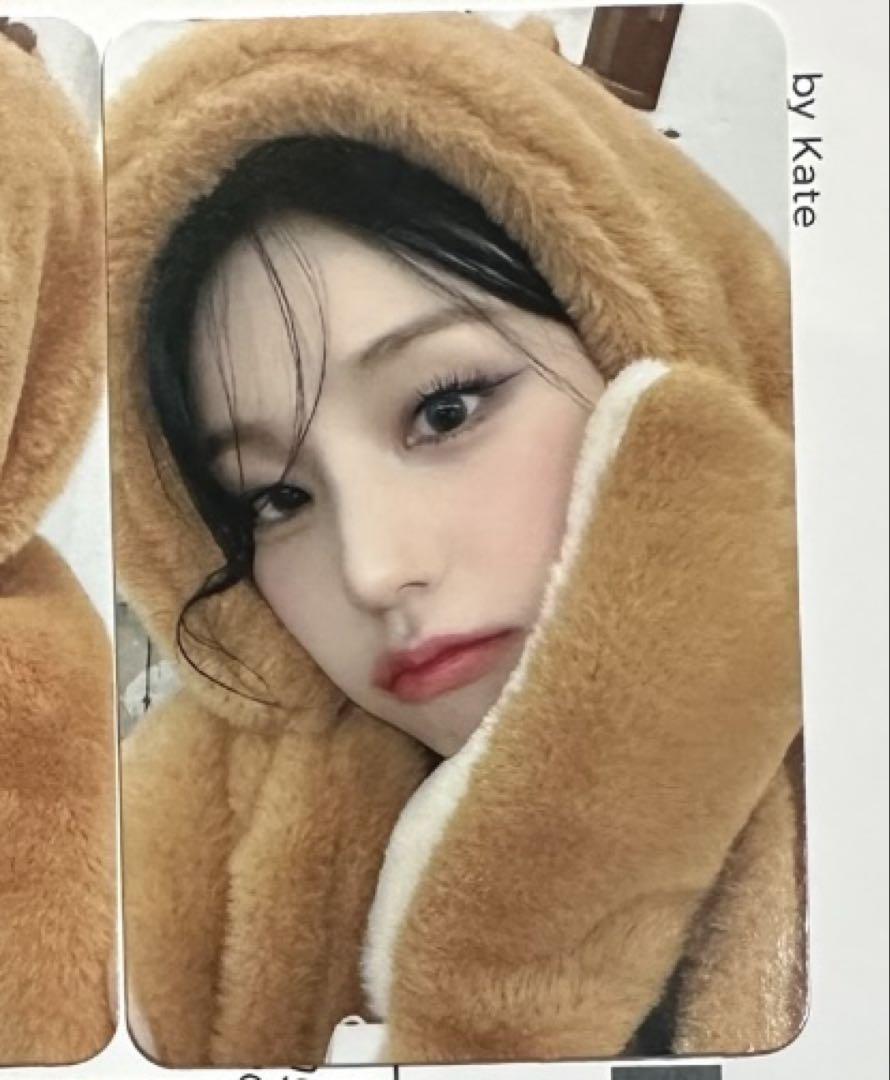 

[Б/У] itzy Йеджи ЗОЛОТАЯ лимитированная версия makestar карточка для обмена Капибара