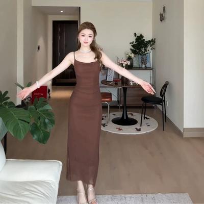Spring/summer New French High-end Spaghetti Strap Long Dress, Slim Fit, Hip-hugging Hips, Cool and Mature Woman-style Slip Dress for Women