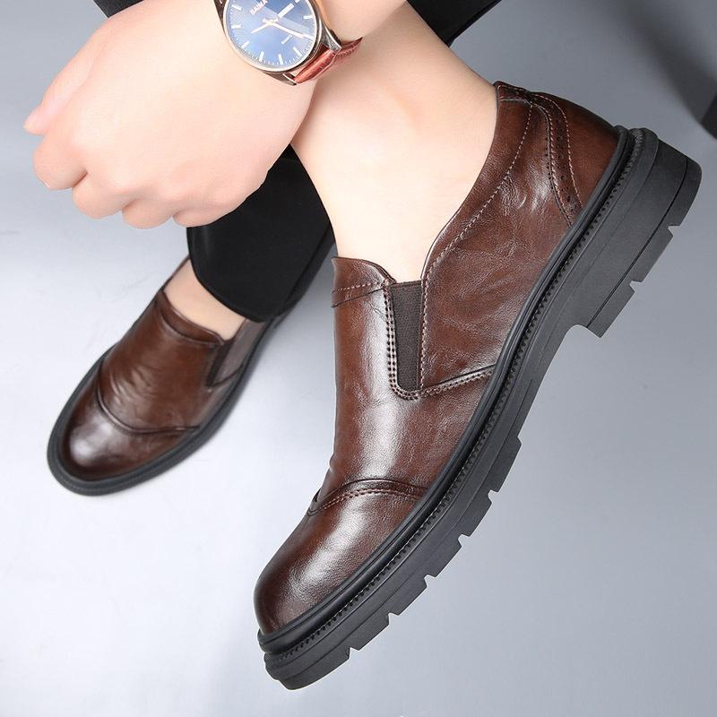 

Spring and summer men s new big head leather shoes light luxury business casual leather men s shoes formal shoes platform men s British 44 темно-коричневого