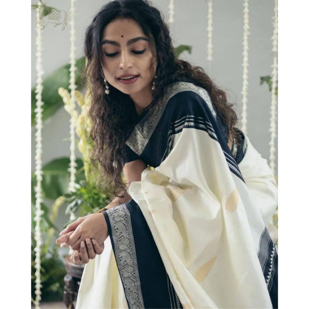 Royal Elegance Soft Lichi Silk Saree – Timeless Jacquard Beauty