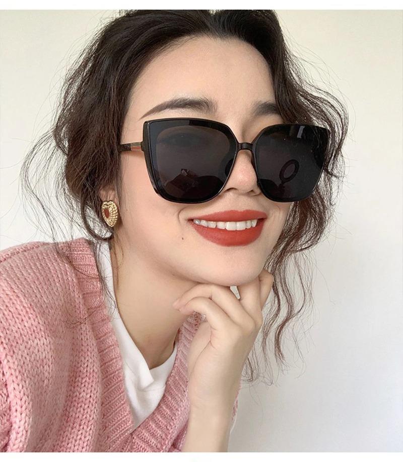 Fashion Plastic Cat Eye Women Oversized Sunglasses Brand Designer Vintage Retro Mirror Sun Glasses For Female Uv400