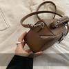 Fashion Handbag Women's Crossbody Bag 2026 New Retro Leather Bag Boston Shoulder Messenger Bag Small Square Bag