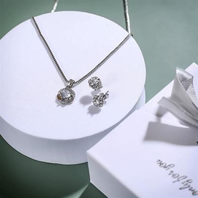 Shine Flower Necklace and Earrings Set Accessories