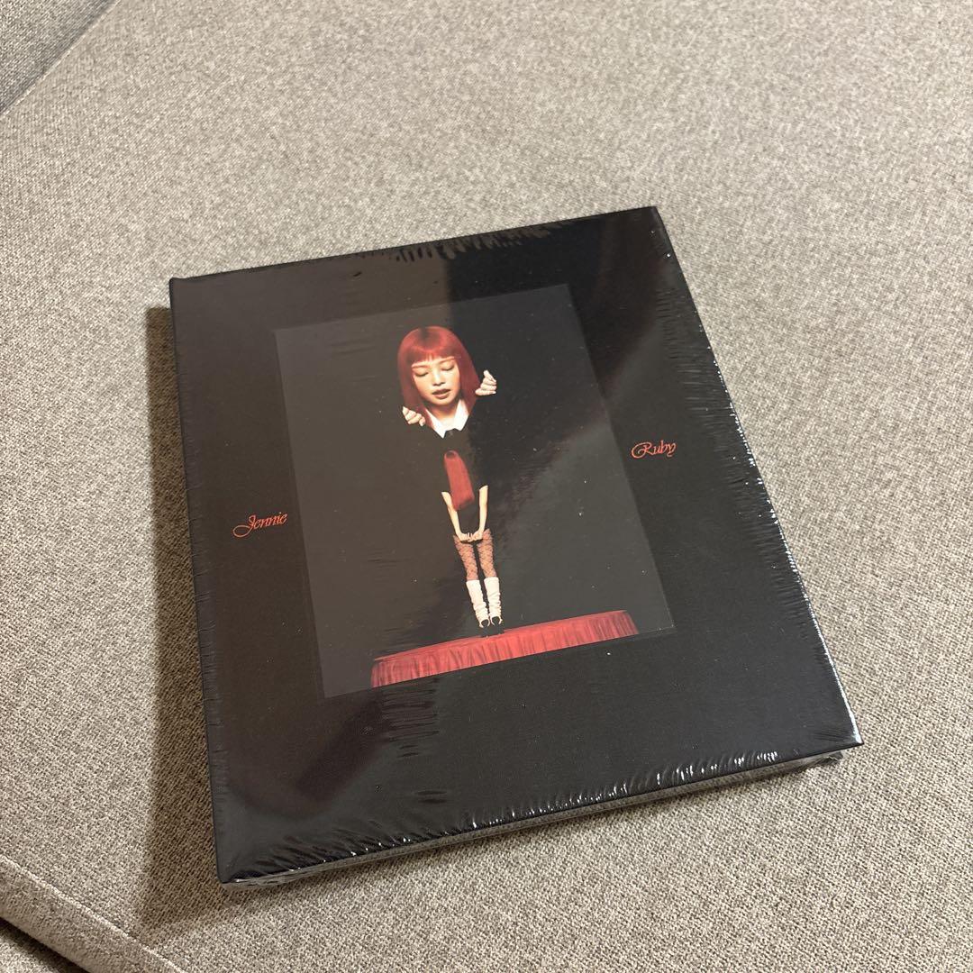 

[USED] BLACKPINK JENNIE Ruby photobook zen ver
