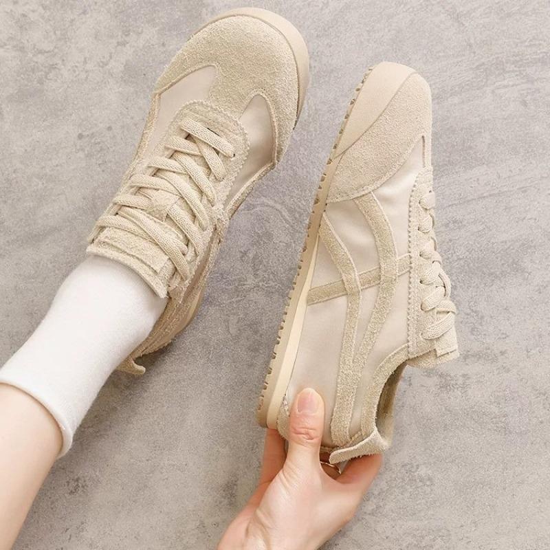 9 cold sticky shoes versatile soft sole not tired feet women's new flat running shoes casual sports shoes