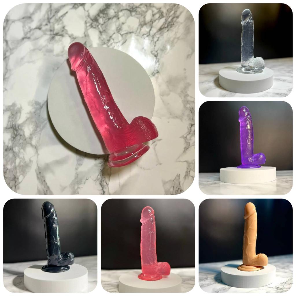 Premium Tpe Crystal Clear Dildo For Women Available In Multiple Sizes And Vibrant Colors For Satisfaction