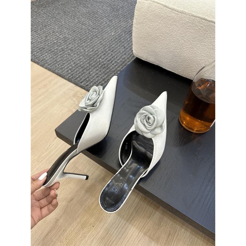 Pointed Beautiful High Heels Women's 2025 New Summer and Summer High-end Rose Satin Thin Heel Bag Head Half Slippers Sandals