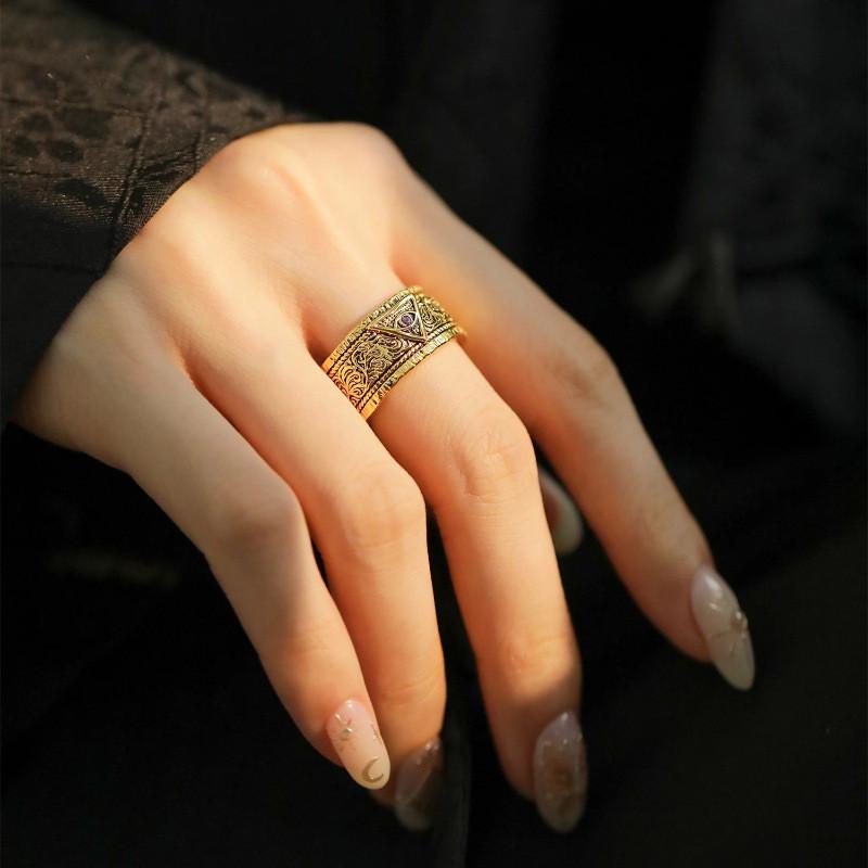 Fashionable Vintage Copper Eye Of God Ring For Women With Adjustable Size And Geometric Design