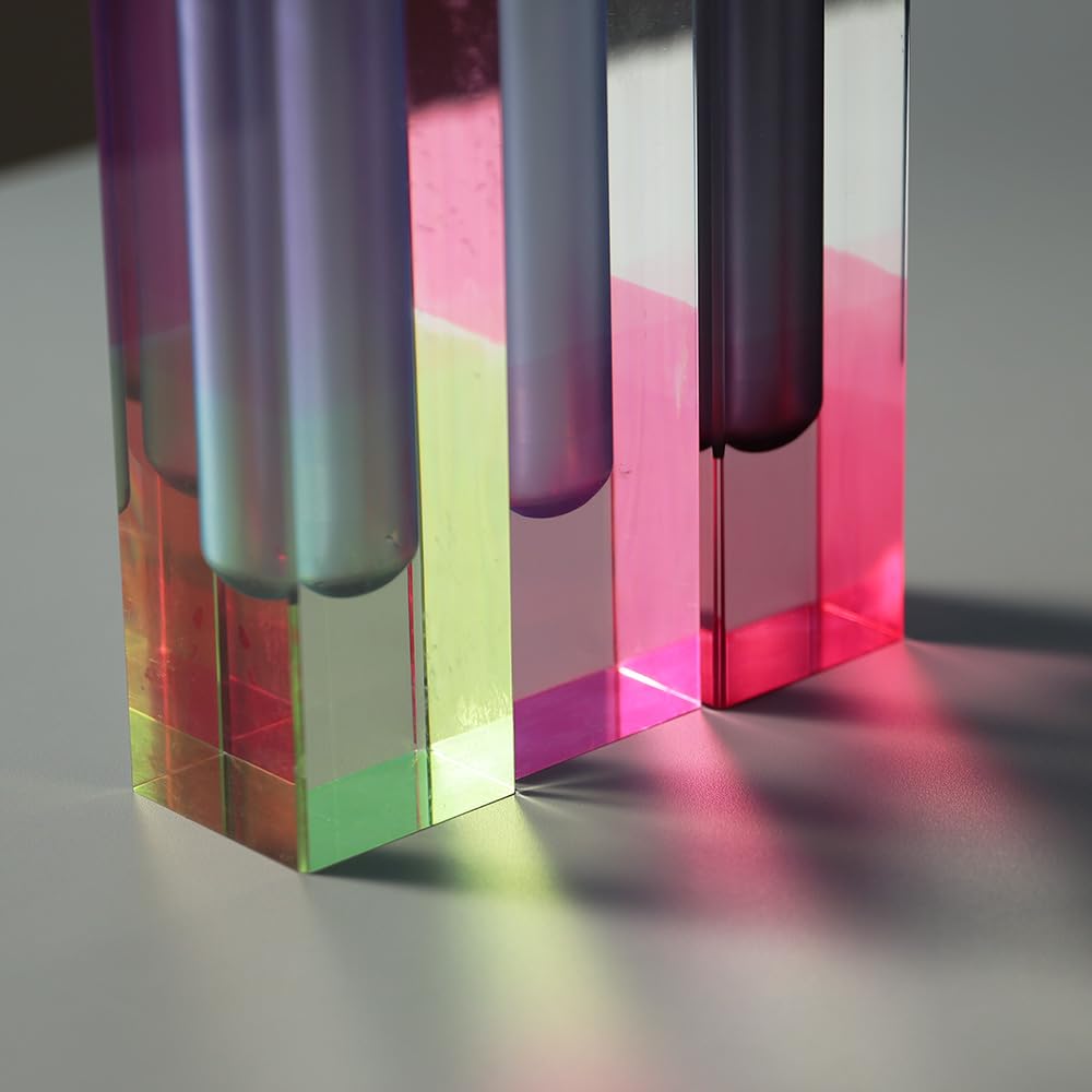 Acrylic Flower Vase, Elixir (Lime), Changes Color with Light and Angle, #58364