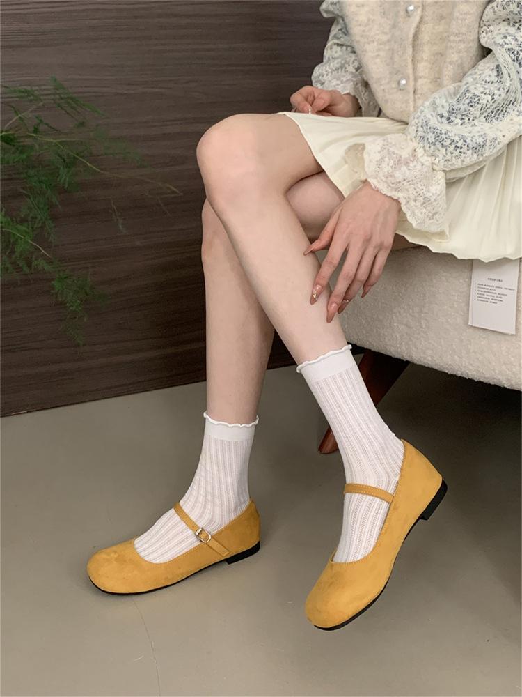 French Retro Mary Jane Shoes 2025 Autumn New One-word Commuter Shoes with Shallow Mouth Flat Beanie Shoes