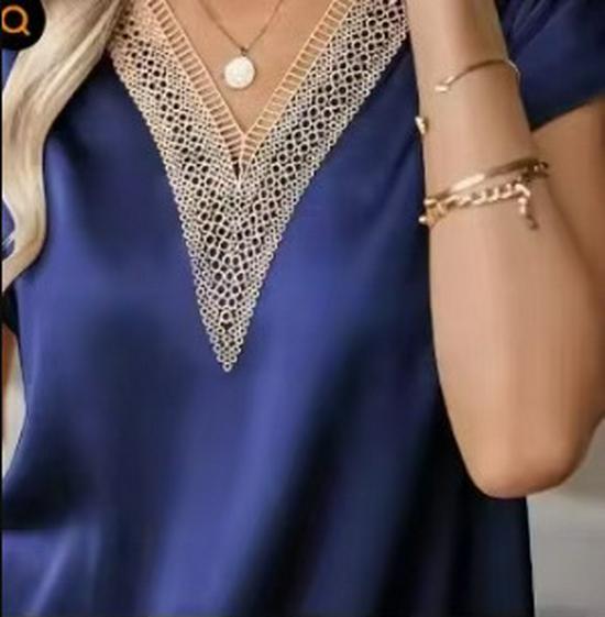 2026 Elegant Lace V-neck Solid Color Short Sleeve Women's T-shirt
