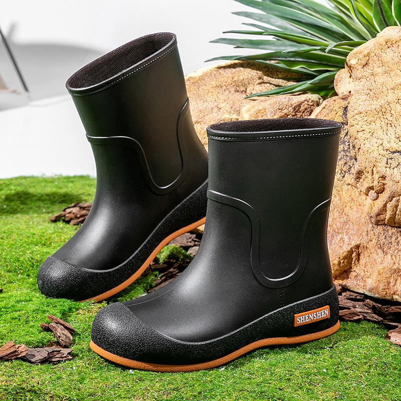 Rain shoes women's Japanese cute short waterproof rain boots medium tube camping treading water non-slip wear-resistant water shoes