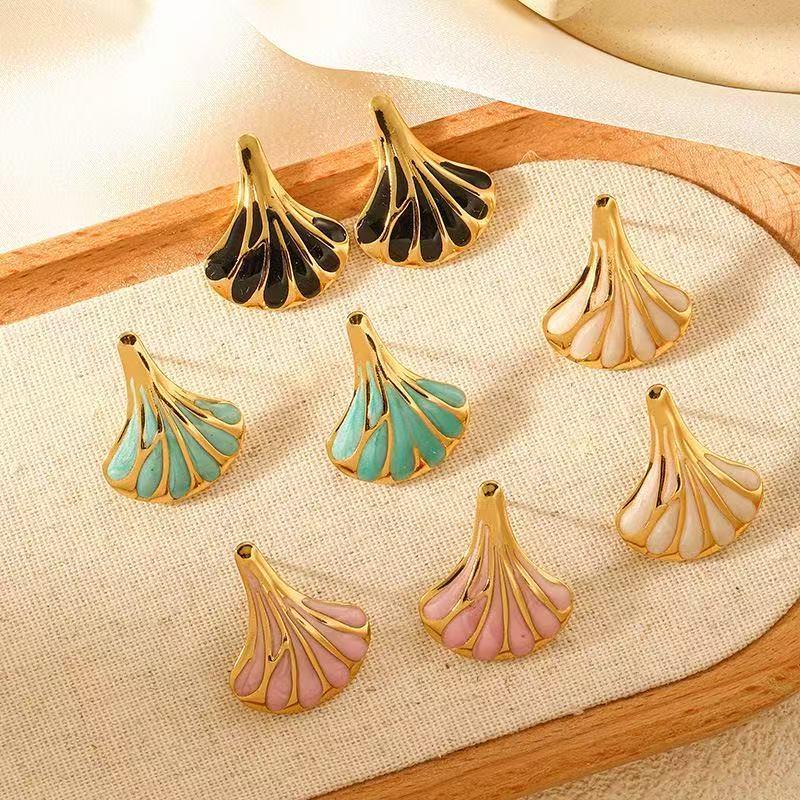 

Stainless Steel Drip Oil Leaf Earrings - Fashionable and Versatile Style 2