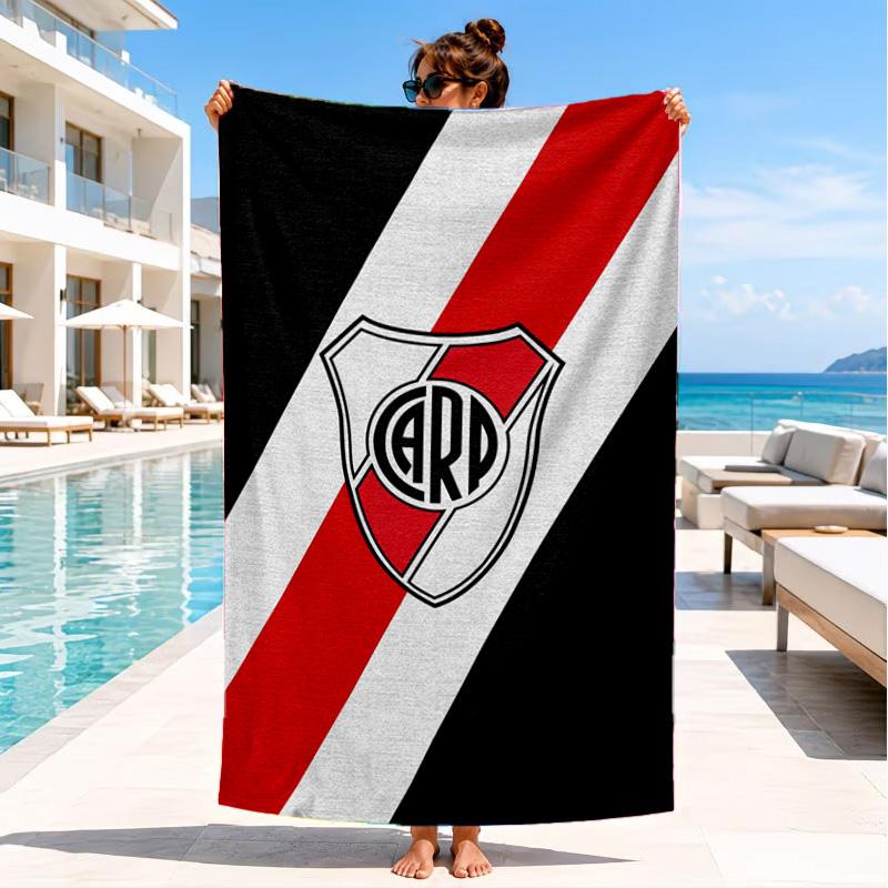 Asciugamano da Spiaggia Emblema River Plate, Asciugatura Rapida, Facile da Curare, Adatto sia per il Fitness che per le Vacanze al Mare, Essenziale Sportivo
