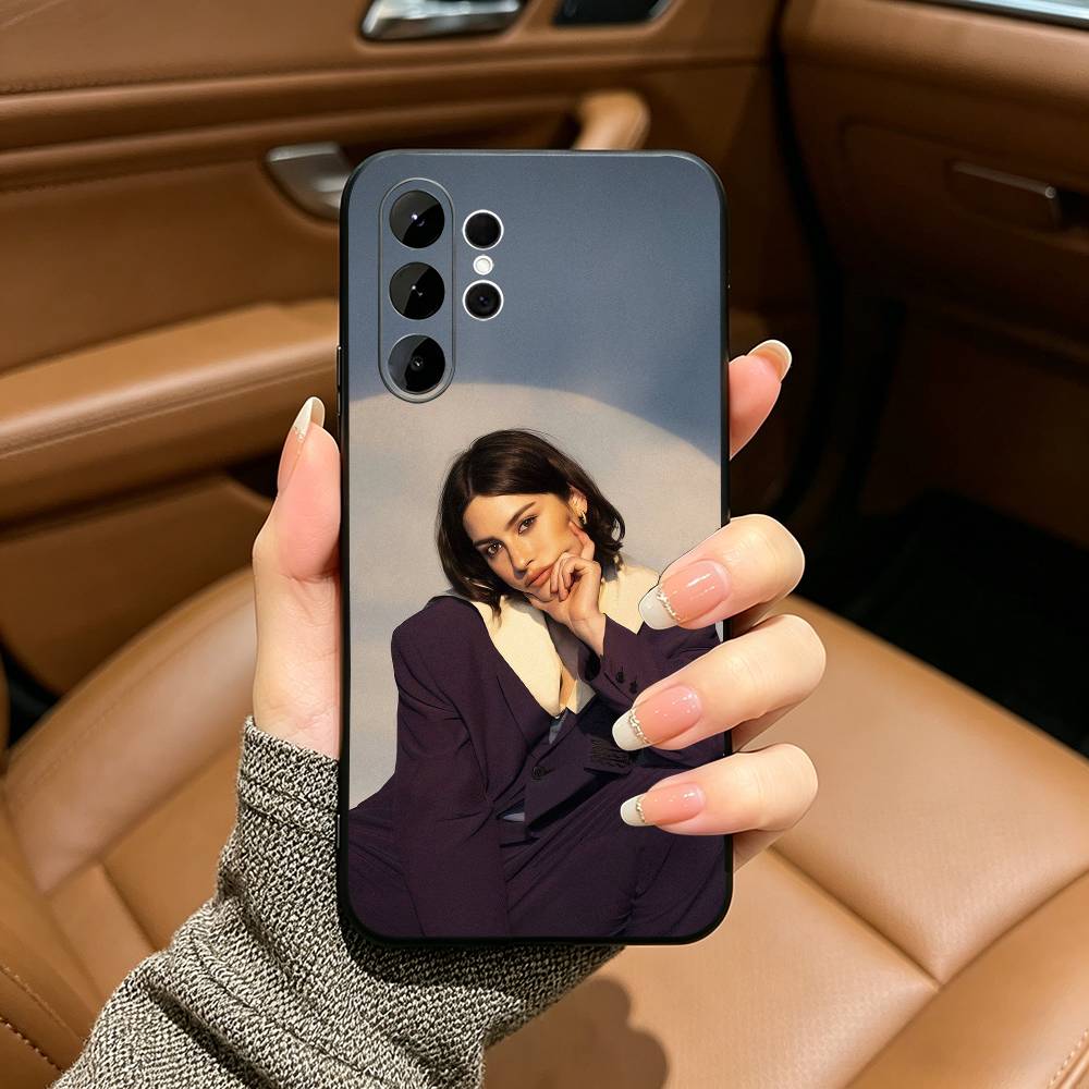 Pop singer-Gracie-A- Abrams Black Soft Silicone Phone Case for Samsung Ultra S25, S24, S21, S22, S23, S30, Plus, FE, Lite
