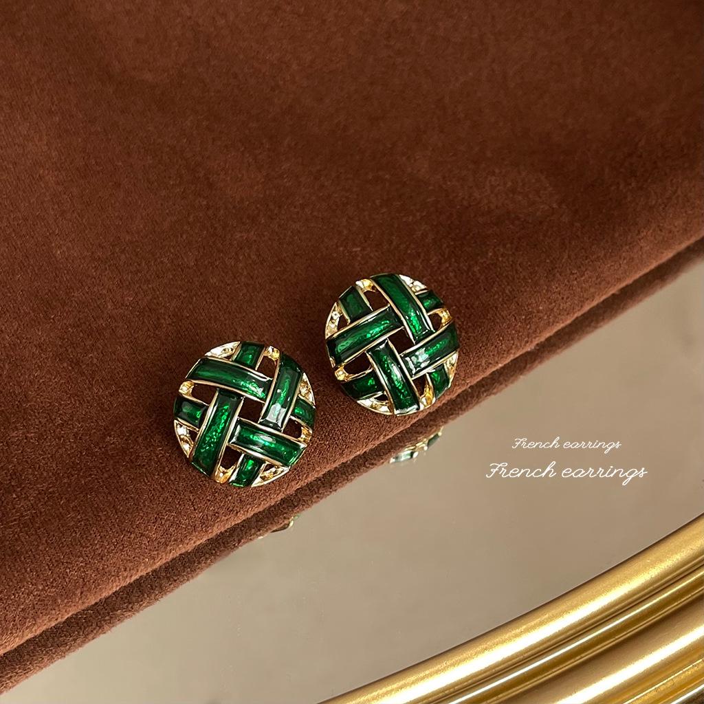 Chinese-Inspired Elegant 925 Silver Stud Earrings with Exaggerated Design