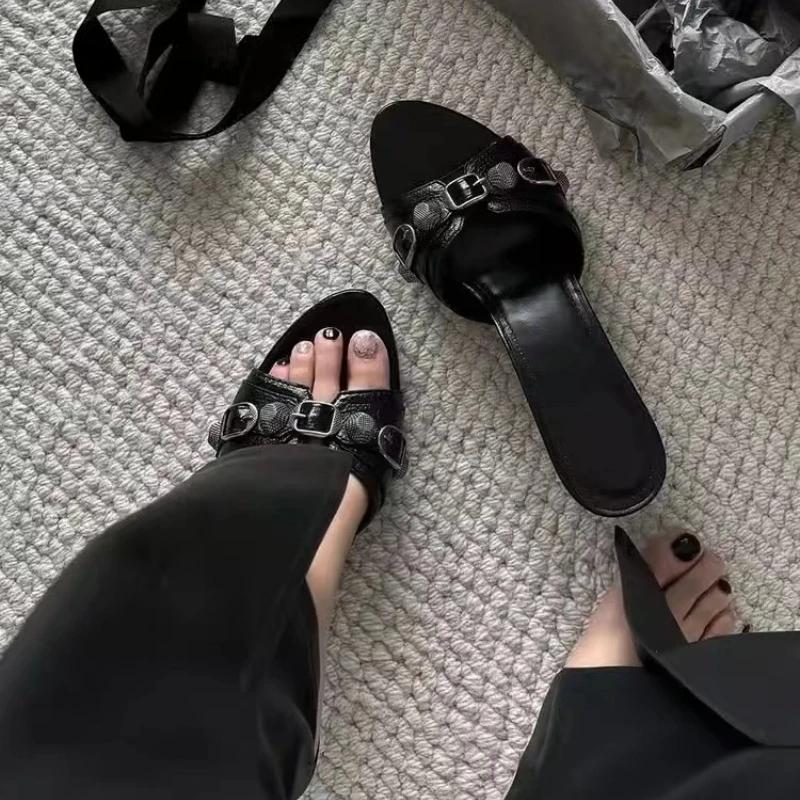 

Fashion High heel slippers women s new European and American versatile, comfortable and fashionable commuter sandals women sandals 40 чёрный