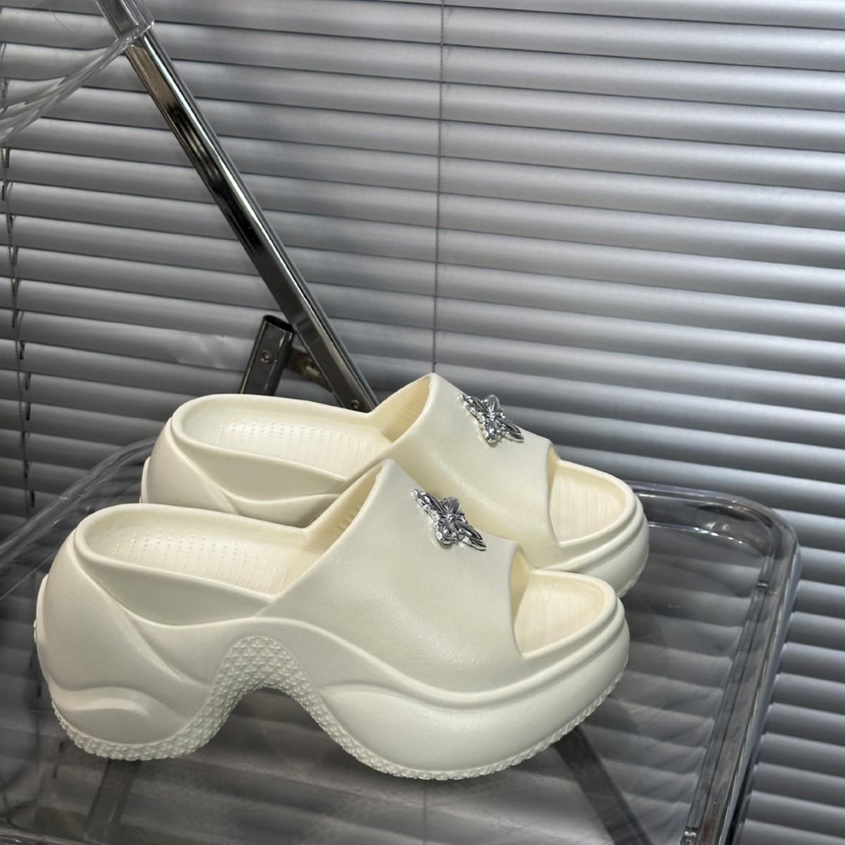 

Новые летние шлепанцы на танкетке, с толстым каблуком, женские летние, на толстой подошве, приморские сандалии 40