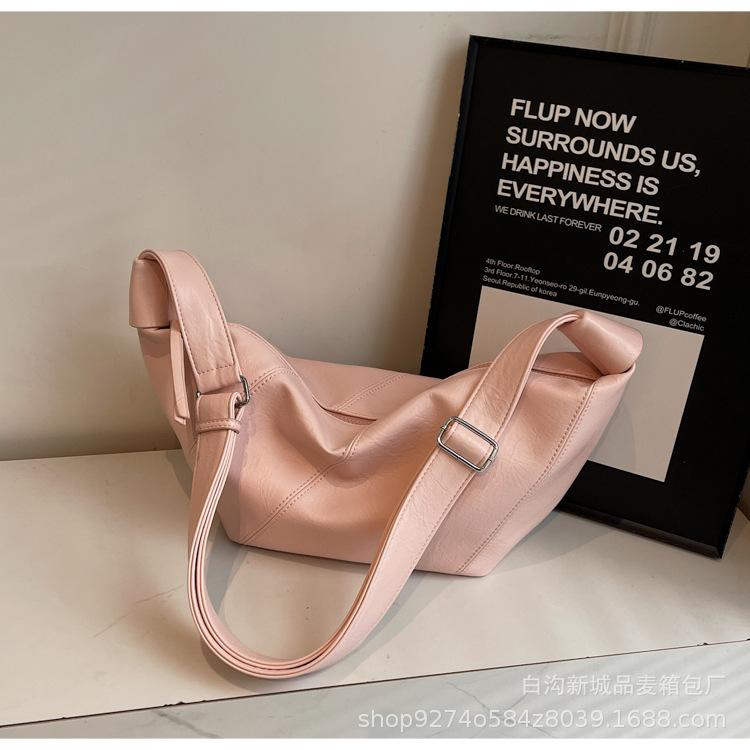 

Maillard bag women s 2025 new casual versatile shoulder messenger bag high-end large-capacity dumpling bag рожевий