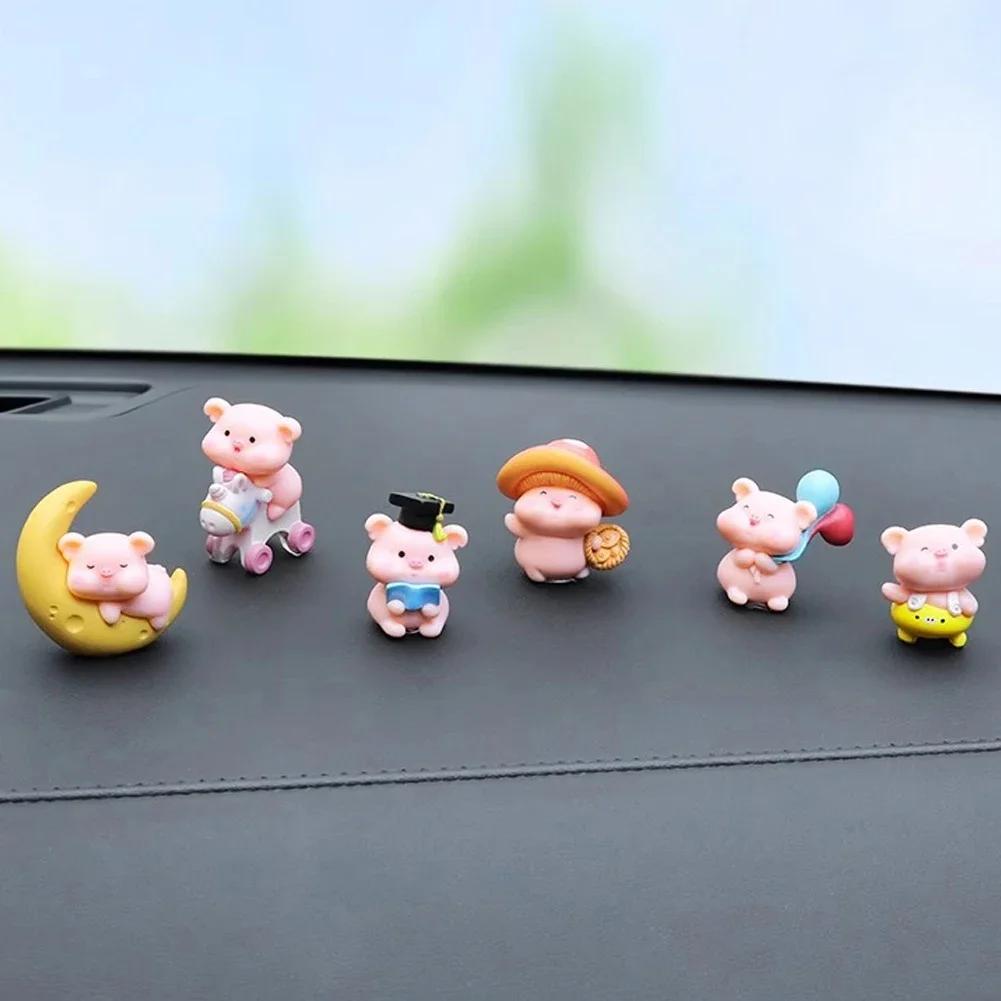6Pcs Resin Mini Cute Pigs Car Center Console Ornaments Micro Animal Dashboard Screen Decoration Car Accessories Interior