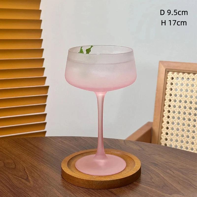 Bicchiere da Cocktail Rosa Francese, Elegante Bicchiere da Martini ad Alto Gambo, Bicchieri Estetici per Vino e Bevande Miste