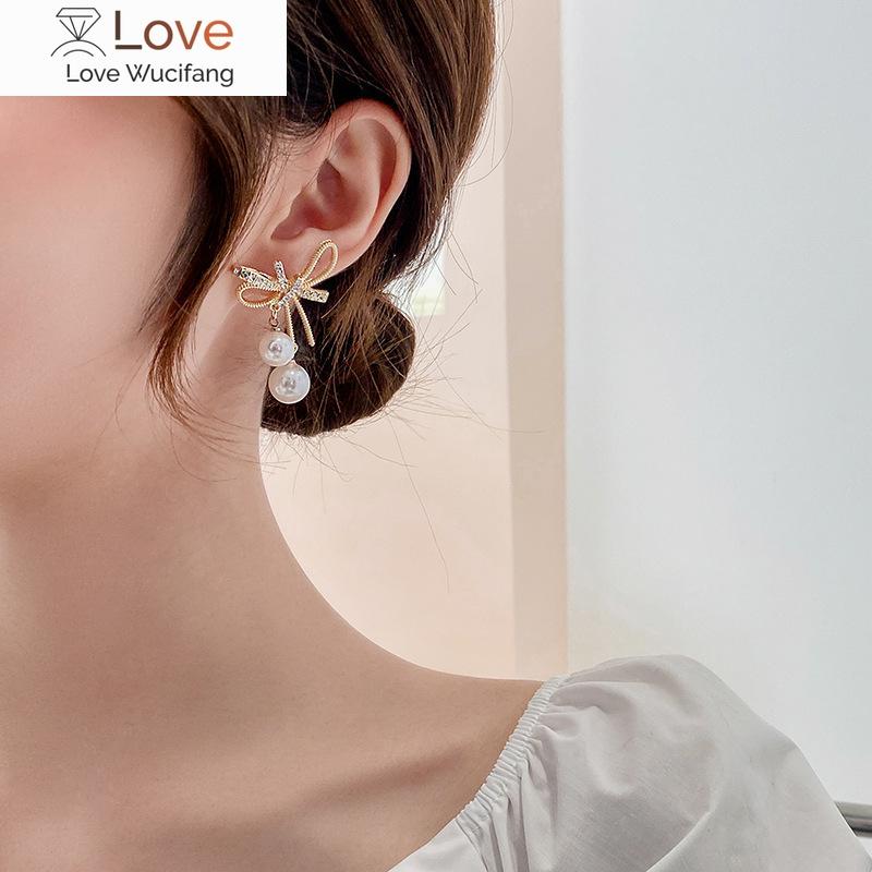 

Корейский элегантный бант, имитация жемчуга, серьги со стразами, блестящие серьги для женщин, модные украшения, вечеринка, свадьба, друзья, подарки