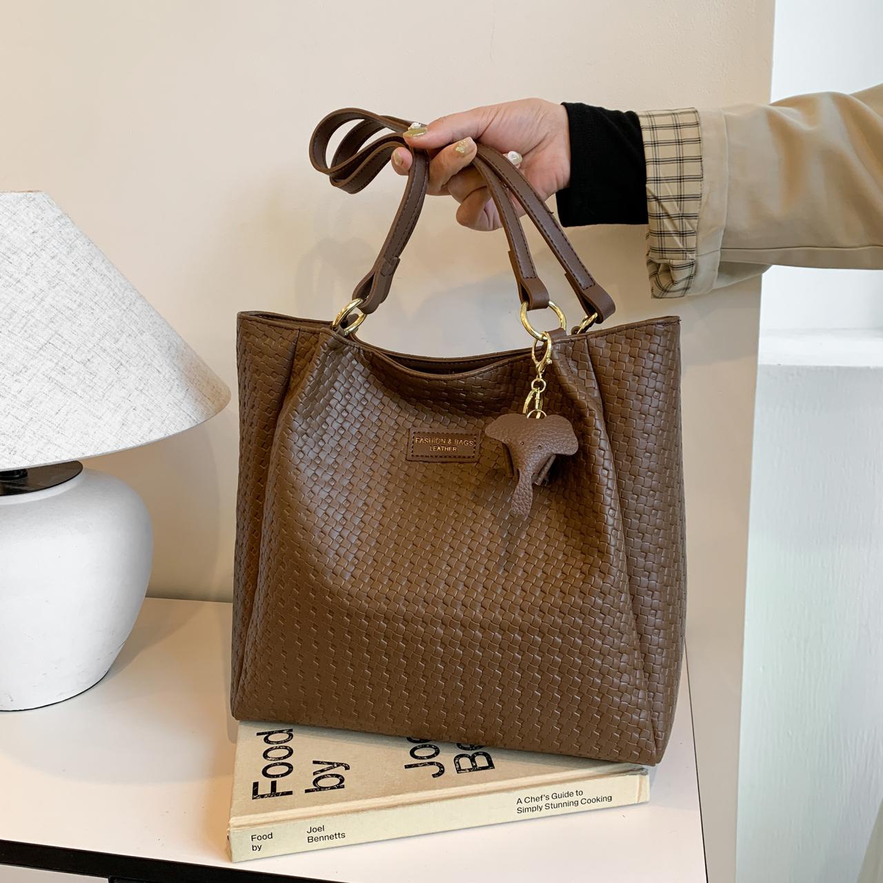 

Женская новая модная роскошная сумка через плечо, большая вместимость, сумка-тоут для поездок на работу шоколадный