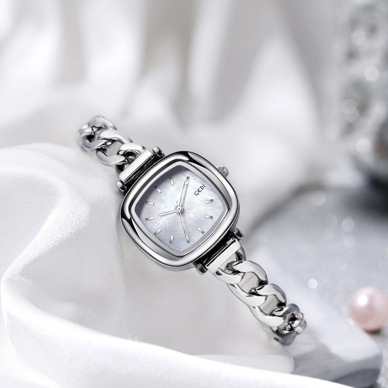 High Value Blush Women'S Watch Niche High-End Oval Watch Women'S Light Luxury Fritillary Quartz Watch