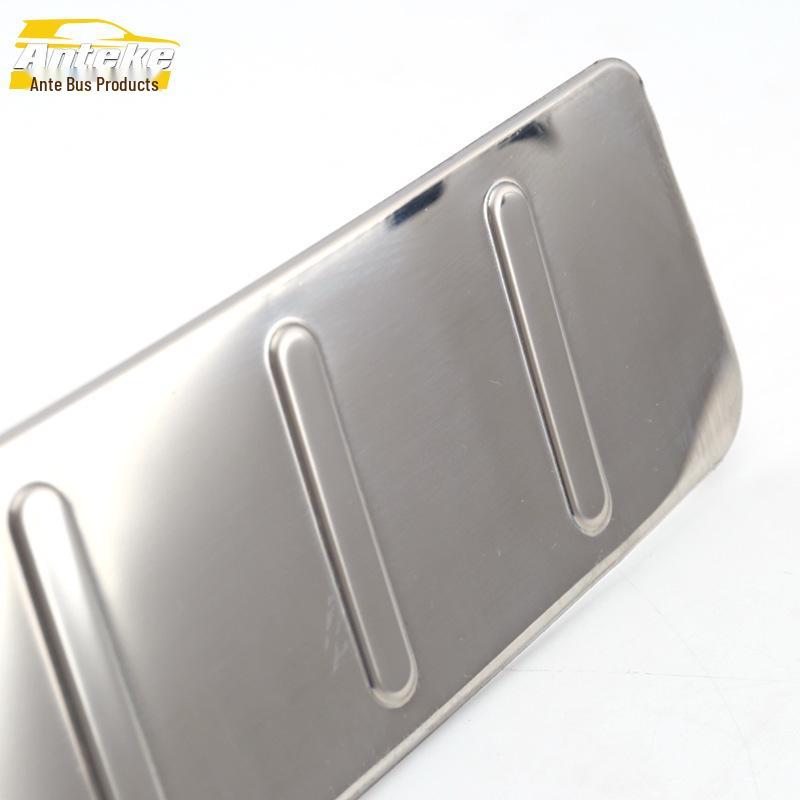 Haima S7 Stainless Steel Rear Guard Plate & Trunk Protection Pedal