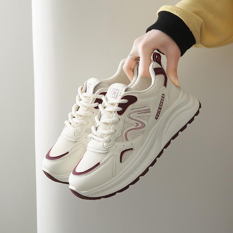 

Lightweight daily women s shoes dad shoes platform sports casual little white shoes 2025 spring and autumn new versatile casual board shoes 40 коричневий