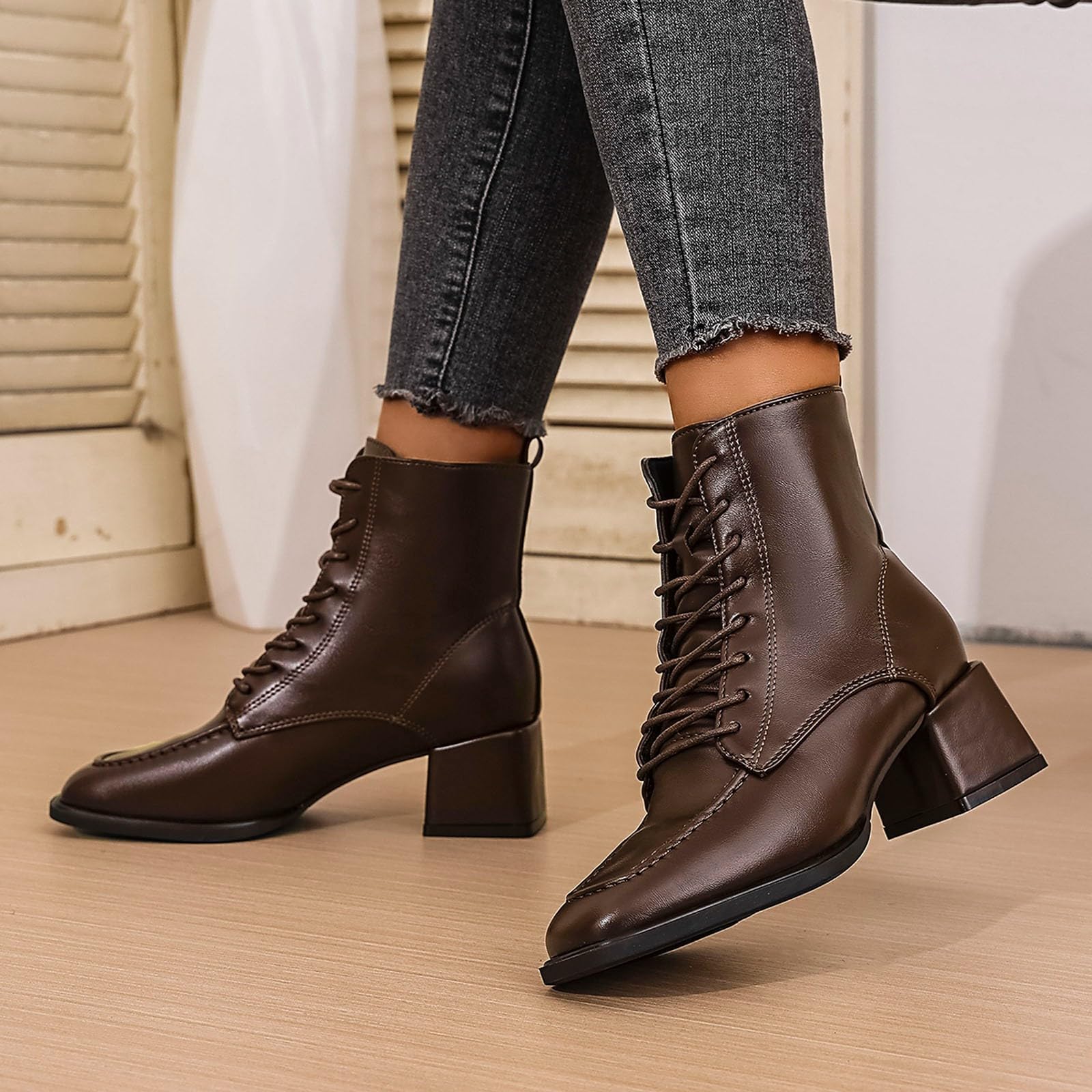 

Fashionable Plus Size Pointed Toe Strap Boots For Women 40 коричневий