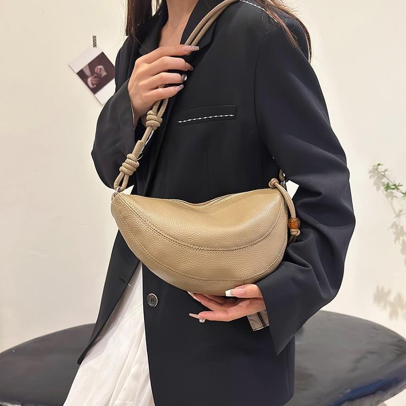 Damentasche aus Leder Handgefertigt Erste Schicht Rindsleder Schultertasche Umhängetasche Halbmondtasche Brusttasche Mondtasche Mori Serie