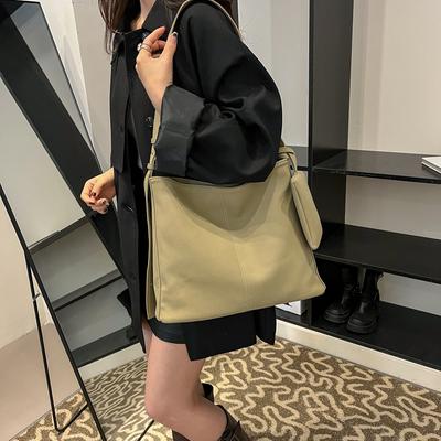 Sac rétro pour femme automne décontracté polyvalent sac à bandoulière grande capacité navetteur à large bande messager sac seau