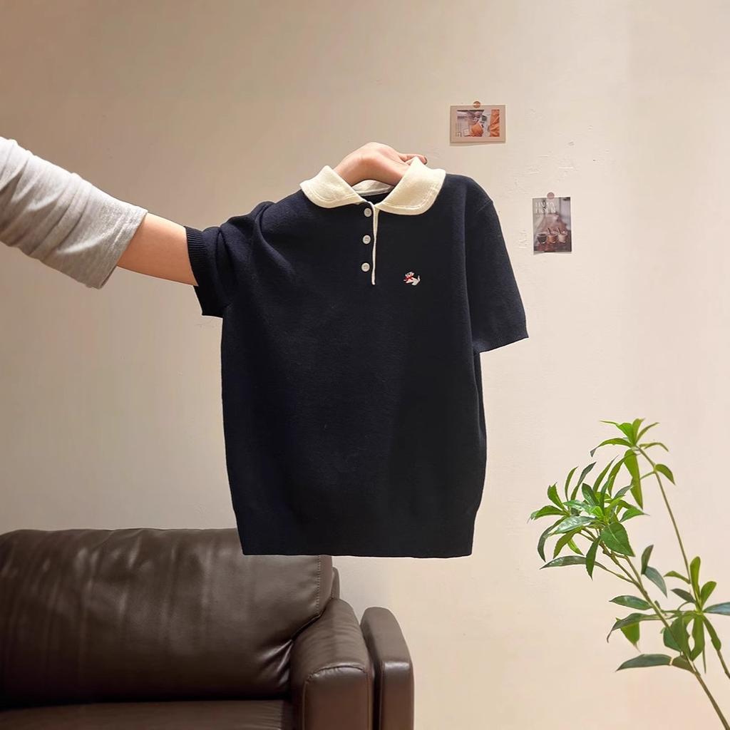 Women Light Yellow Contrast Collar Dog Embroidered Knit Polo Shirt