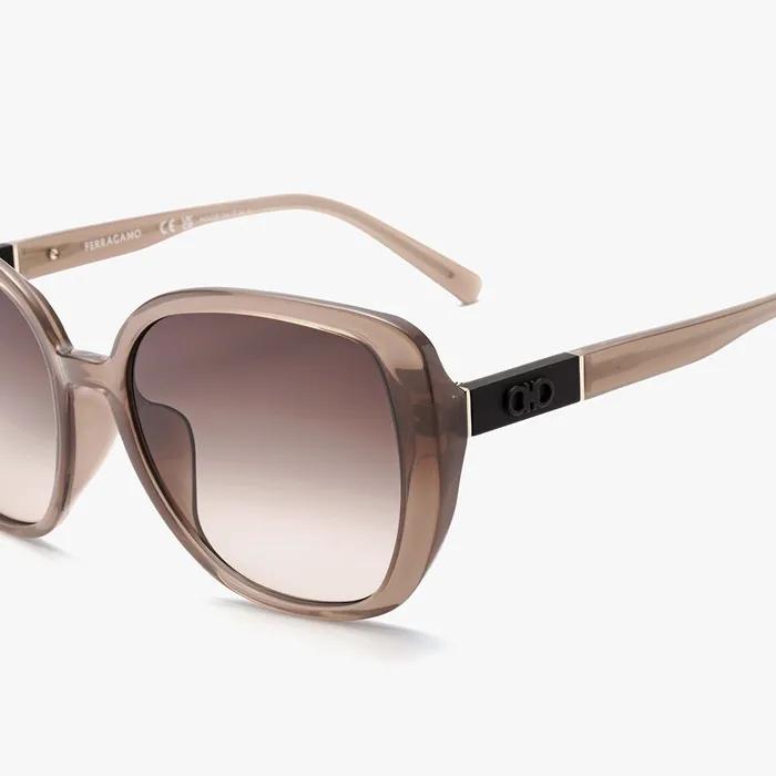 Sunglasses (SF2053SLBK 665 57)