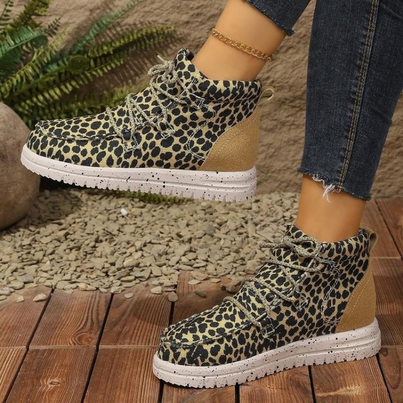 Womens Leopard Print Casual Flat Boots With Lace-Up Front Comfortable Rubber Sole Winter