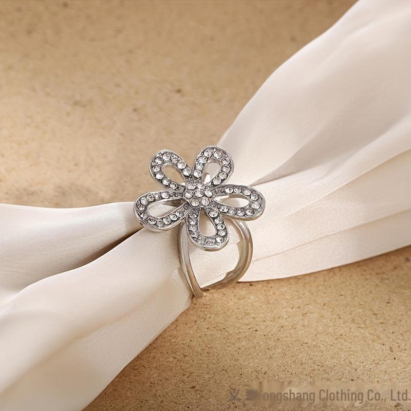 

Брошь-цветок двойного назначения и пряжка для шарфа: Женская корейская брошь для кардигана, корсаж для жакета, пряжка для футболки. серебряный