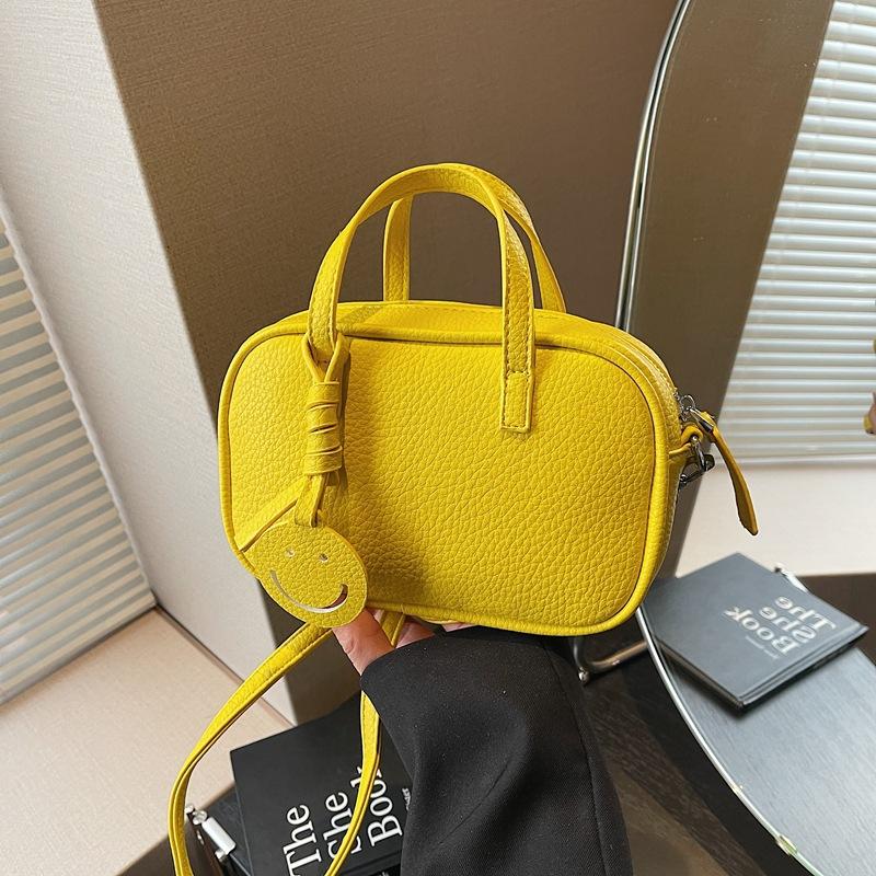 

Small bag women s summer new simple shoulder messenger bag popular portable small square bag жёлтый