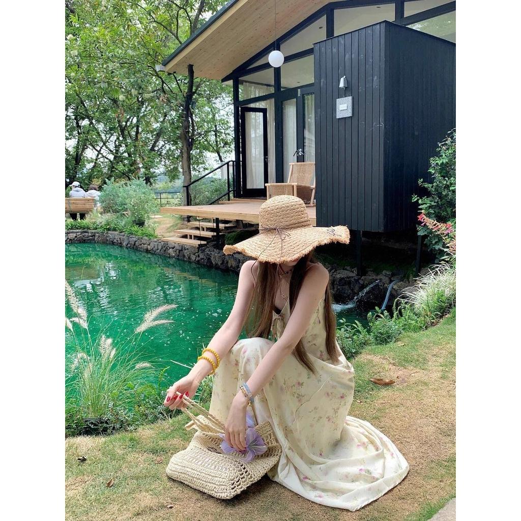 French Retro Floral Tea Break Skirt Women's Summer New Waist Pinch To Cover the Meat and Show Thinness V-neck Design Suspender Dress