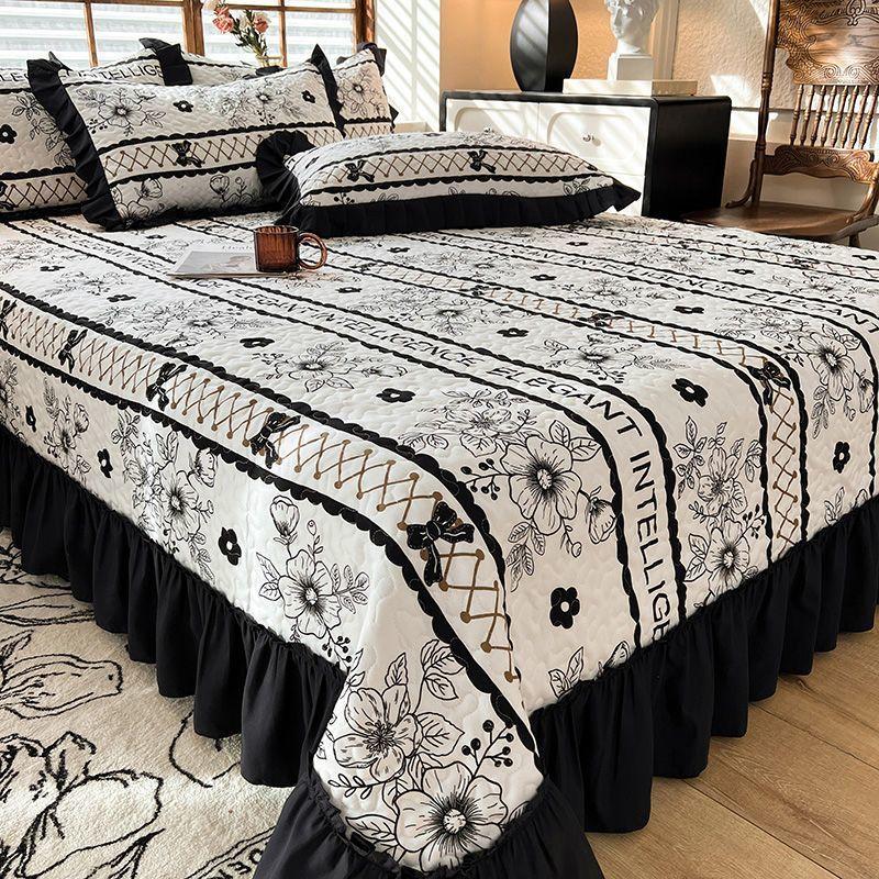 Four Piece Bed Cover Cotton Quilted Bed Sheet Set Non Slip Mattress Protector With Pillowcases For All Seasons Bedding Essentials