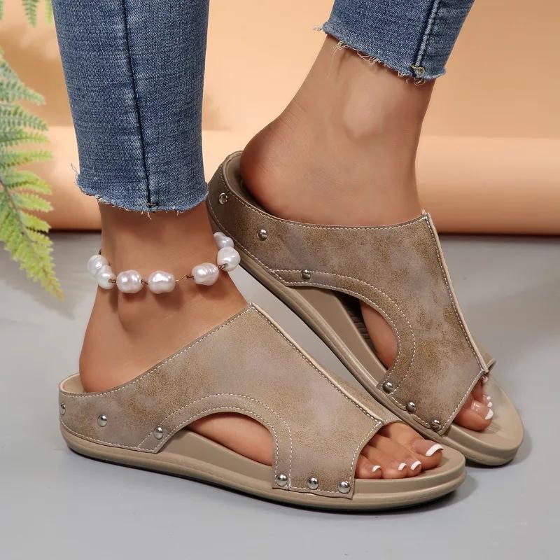 2025 Summer Open Toe Women's Slippers Casual New Plus Size Rivet Best Seller Comfortable High Quality Wedge Slippers